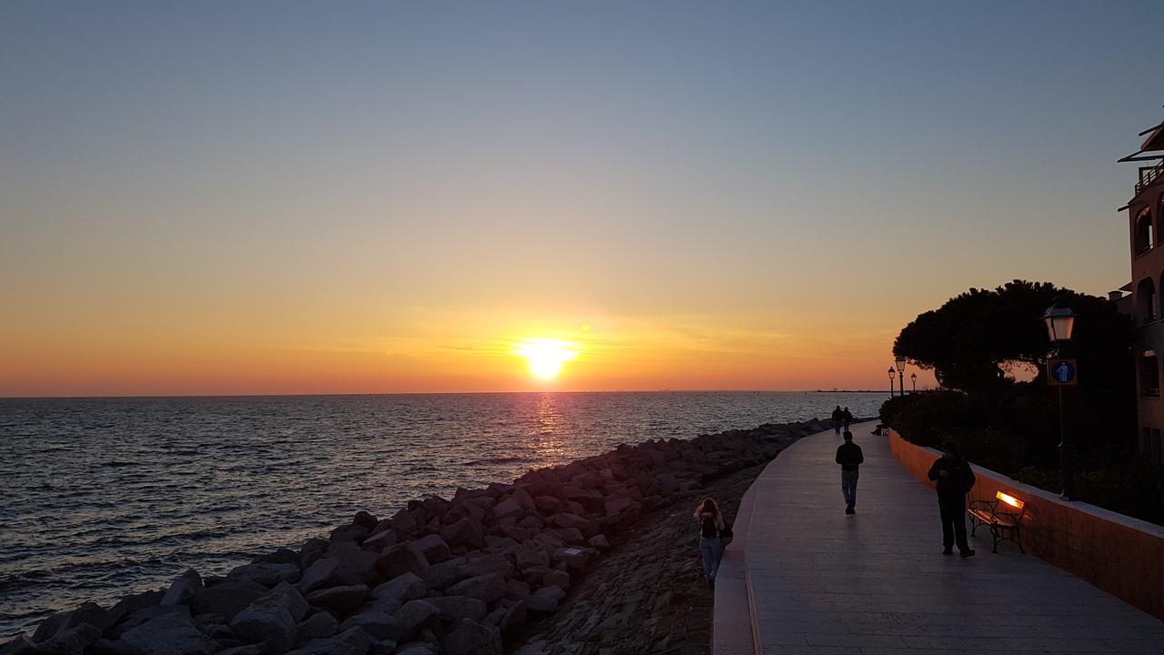 Hotel Stella Maris Градо Екстер'єр фото