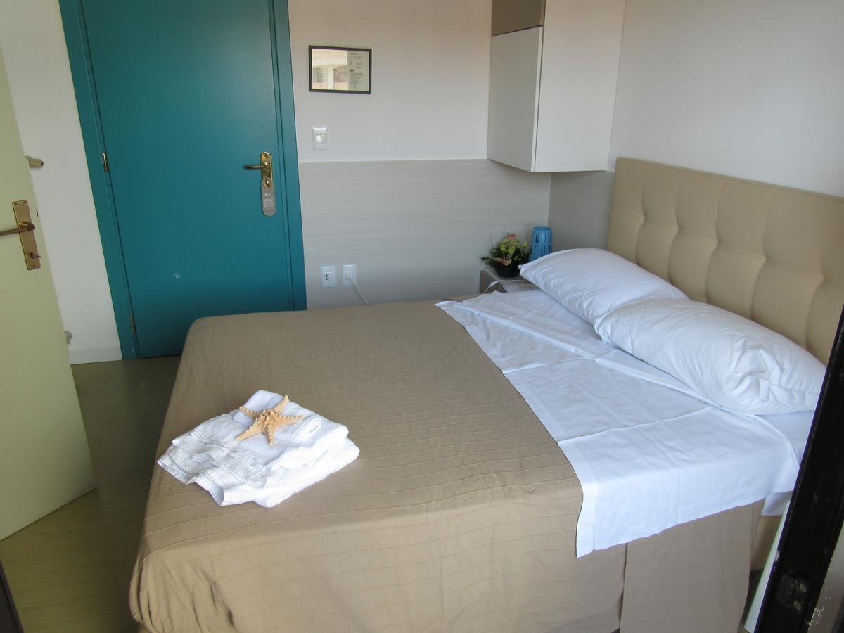 Hotel Stella Maris Градо Екстер'єр фото