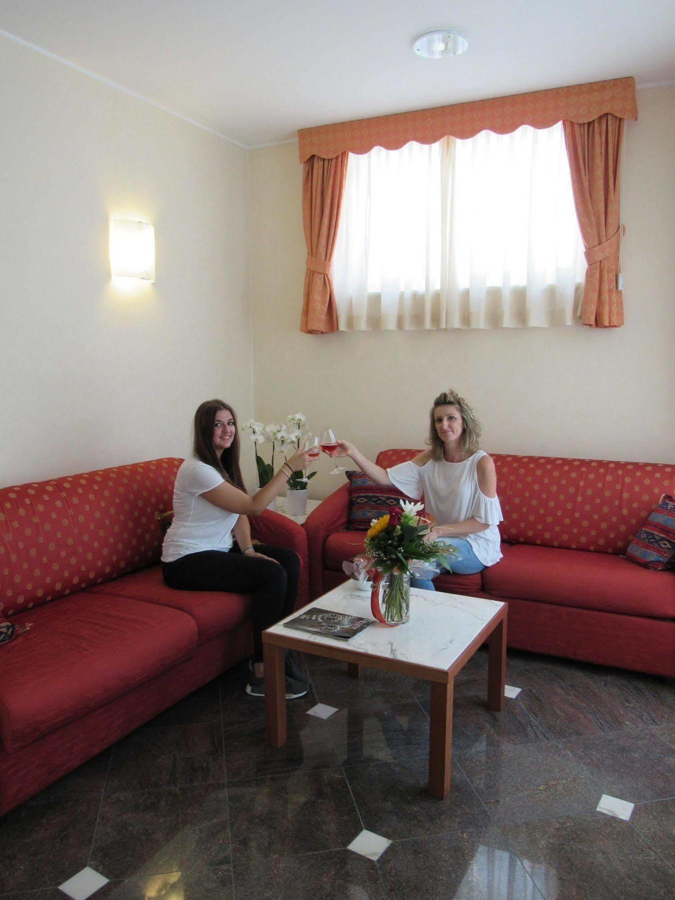 Hotel Stella Maris Градо Екстер'єр фото